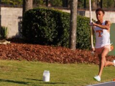 Ismaila Sawaneh Dinobatkan sebagai Atlet Lapangan Putra Terbaik SEC Minggu Ini