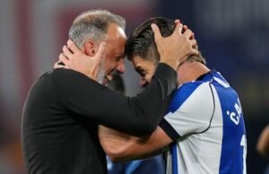 Pelatih Amerika yang belajar matematika di Columbia dan tumbuh besar dengan menyaksikan Maradona