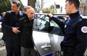 Gil Alma mengarahkan dan menampilkan episode terakhir César Wagner