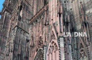 karena setan, selalu ada angin di sekitar Katedral Strasbourg