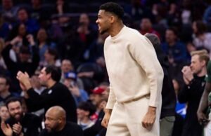 Hasil mengecewakan Bucks menyebabkan ketidakpastian di luar musim mengenai masa depan Giannis Antetokounmpo