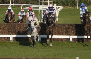 Sandown mengumumkan perubahan waktu balapan saat ITV bersiap untuk final gelar pelatih yang dramatis | Balapan | Olahraga