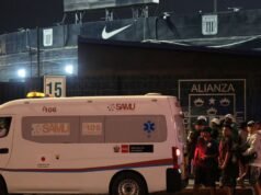 Tragedi stadion sepak bola menyebabkan satu orang tewas dan 47 orang terluka sebelum bentrokan derby | Dunia | Berita