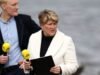 Clare Balding terpaksa meminta maaf secara langsung di TV beberapa saat setelah Boat Race | Lainnya | Olahraga