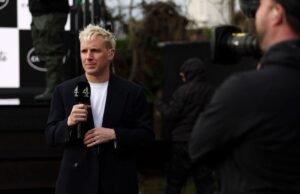 Jamie Laing terpaksa meminta maaf atas kesalahan Boat Race yang canggung | Lainnya | Olahraga
