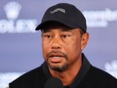 Sikap makan malam Masters Tiger Woods saat keduanya menolak duduk di sebelahnya | Golf | Olahraga