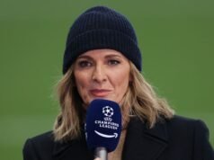 Gabby Logan mengirimkan pesan empat kata saat pembawa acara BBC menyemangati putra raksasa | Rugbi | Olahraga