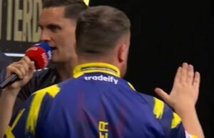 Luke Littler mengirim pesan ke kerumunan dart setelah Van Veen meludah | Lainnya | Olahraga