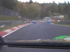 Kecelakaan Nurburgring LANGSUNG: 7 mobil mengalami insiden besar saat balapan Verstappen ditangguhkan | F1 | Olahraga