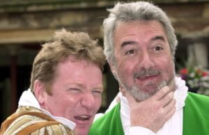 Keputusan nyata John Virgo dalam bekerja dengan Jim Davidson | Lainnya | Olahraga