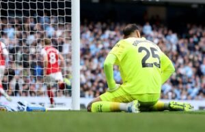 Gary Neville mengamuk di Arsenal sebelum Man City melakukan kesalahan yang sama tetapi lebih buruk lagi | Sepak Bola | Olahraga