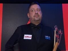 Bintang Kejuaraan Snooker Dunia dalam momen canggung saat dia memanggil Crucible MC | Lainnya | Olahraga