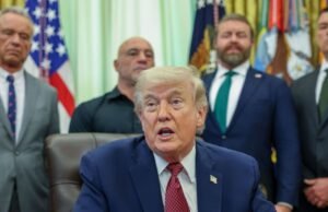 Trump bingung ketika ditanya tentang Italia menggantikan Iran di Piala Dunia | Sepak Bola | Olahraga