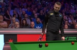 Mark Selby kehilangan kesabaran dalam pertandingan Kejuaraan Dunia saat pintu keluar semakin dekat | Lainnya | Olahraga