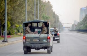 Afghanistan menuduh Pakistan menyebabkan puluhan korban jiwa dalam pemboman baru