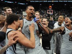 Victor Wembanyama dari Spurs mengatakan dia tidak bisa tidak bermimpi tentang gelar NBA. Kesempatan pertamanya ada di sini