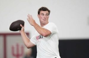 Pemenang Heisman Fernando Mendoza menampilkan pertunjukan mengesankan di hari profesional terbesar di Indiana