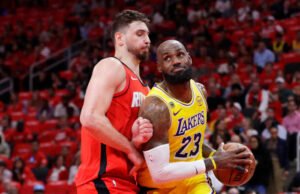 James membuat angka imbang 3 saat Lakers membalas terlambat, menang di PL dan memimpin seri 3-0 atas Rockets