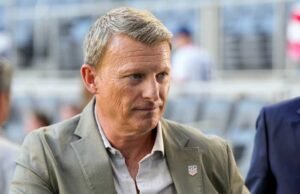 Matt Crocker meninggalkan jabatan direktur olahraga Federasi Sepak Bola AS, hanya 2 bulan sebelum Piala Dunia