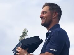 Pemimpin LIV Golf mengatakan pertunjukan tersebut akan tetap berlangsung di tengah laporan ketidakpastian pendanaan dari Saudi