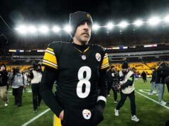 Steelers melakukan tender agen bebas tanpa batas pada Aaron Rodgers