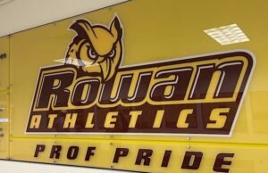 Jauh dari Final Four, protes di trek menjelaskan masalah pemberantasan narkoba NCAA di semua cabang olahraga