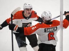 The Flyers seharusnya masih terlalu muda untuk ini. Mereka hampir tidak melihatnya dalam kemenangan yang menentukan di Game 1