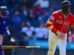 Angel Martinez melakukan grand slam sebagai bagian dari permainan terbaik dalam karirnya dan Guardians mengalahkan Royals 10-2