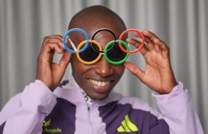 Pemecah rekor maraton mengatakan dia menjalani pengujian ketat sebelum memecahkan batas waktu 2 jam