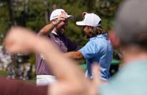 Hole-in-one keduanya di Augusta National memberinya mangkuk kristal