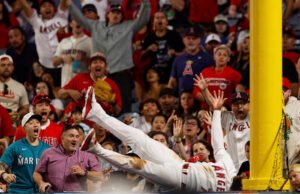 Jo Adell merampok 3 homer dalam apa yang disebut Torii Hunter sebagai ‘permainan pertahanan terhebat yang pernah saya lihat’