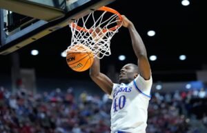 Bidunga dari Kansas, Harris dari Wake Forest, Murauskas dari Saint Mary di antara pemain yang memasuki portal putra