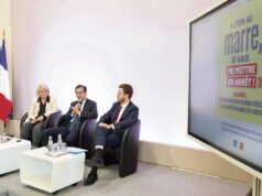 Alih-alih mengatasi memburuknya kondisi kerja, pemerintah lebih memilih untuk memburu cuti sakit