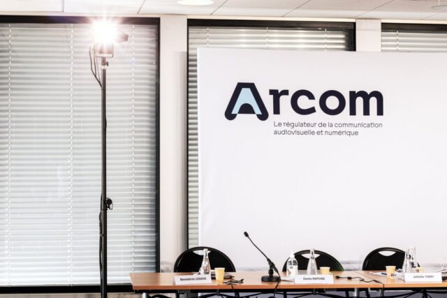 P21-ARCOM.jpg