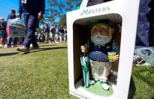 Masters gnome menjadi komoditas populer di Augusta National di tengah spekulasi bahwa ini adalah tahun terakhir produksinya