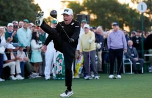 Gary Player mengatakan obat pereda nyeri yang diberikan Tiger Woods dapat dimengerti tetapi dia tidak boleh mengemudi