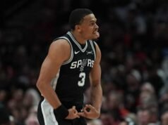 Spurs mengalahkan Trail Blazers 120-108 tanpa Wembanyama untuk memimpin seri 2-1