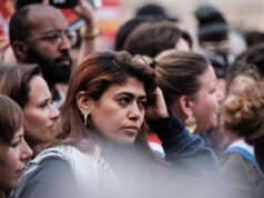 Anggota Parlemen LFI Rima Hassan dibebaskan dari tahanan polisi namun dipanggil pada bulan Juli untuk diadili