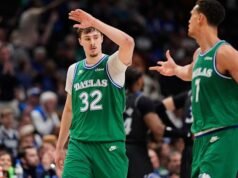 Rookie Mavs Cooper Flagg mencetak 51 poin untuk menjadi remaja pertama yang mencapai 50 poin dalam pertandingan NBA