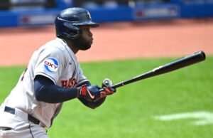 Yordan Alvarez dari Astros memimpin MLB dengan 11 homer dan satu rekan setimnya membandingkannya dengan Barry Bonds