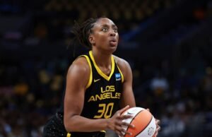 Nneka Ogwumike akan kembali ke Los Angeles Sparks, tempat dia menghabiskan 12 tahun pertama karirnya