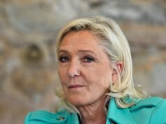 Marine Le Pen makan malam bersama Bernard Arnault dan pemimpin kapitalisme Prancis, sebuah titik balik politik