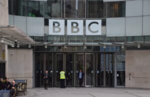 BBC akan memangkas lebih dari 2.000 pekerjaan, ungkap beberapa media Inggris