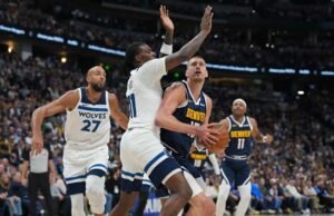 Jokic mencetak triple-double saat Nuggets mencegah eliminasi vs. Timberwolves dengan kemenangan 125-113