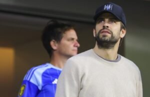 Legenda Barcelona memberikan kata-kata yang meyakinkan kepada Pau Cubarsi setelah Atletico dikeluarkan dari lapangan