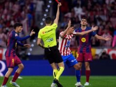 Atletico Madrid meminta peninjauan VAR setelah kartu merah bek Barcelona dibatalkan