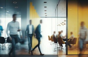 Kebangkrutan bisnis: industri menolak, bukan jasa, jumlah kegagalan mencapai tingkat yang mengkhawatirkan selama dua belas bulan