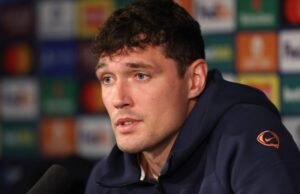 Bek Barcelona yang rawan cedera kemungkinan akan menerima tawaran perpanjangan kontrak yang dikurangi dari klub