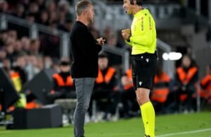 Rasa frustrasi Barcelona memuncak ketika petugas VAR memicu kontroversi baru