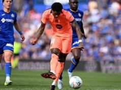 Bintang Barcelona ingin tetap di klub dengan segala cara di tengah ketidakpastian mengenai kepindahan permanen